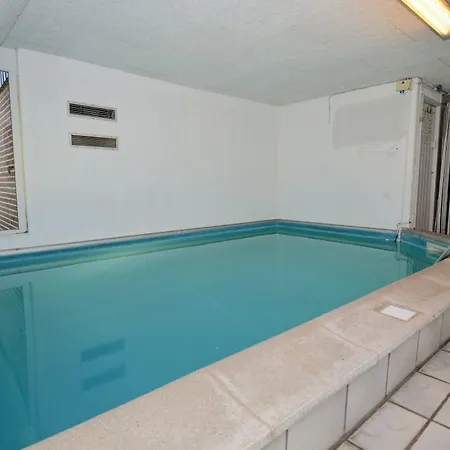 Holiday 40 With Sauna